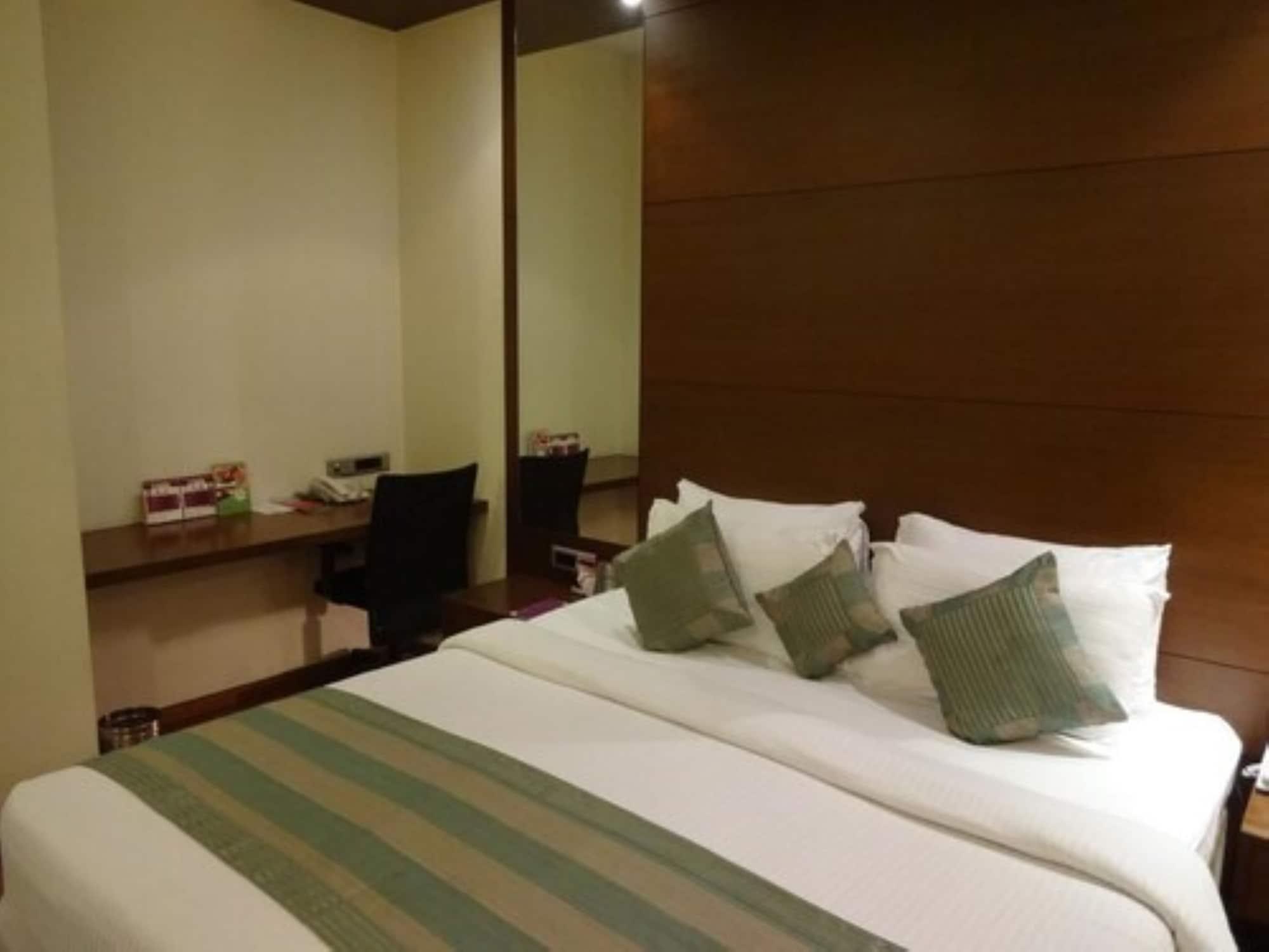 Minerva Grand Secunderabad Otel Haydarabad Dış mekan fotoğraf