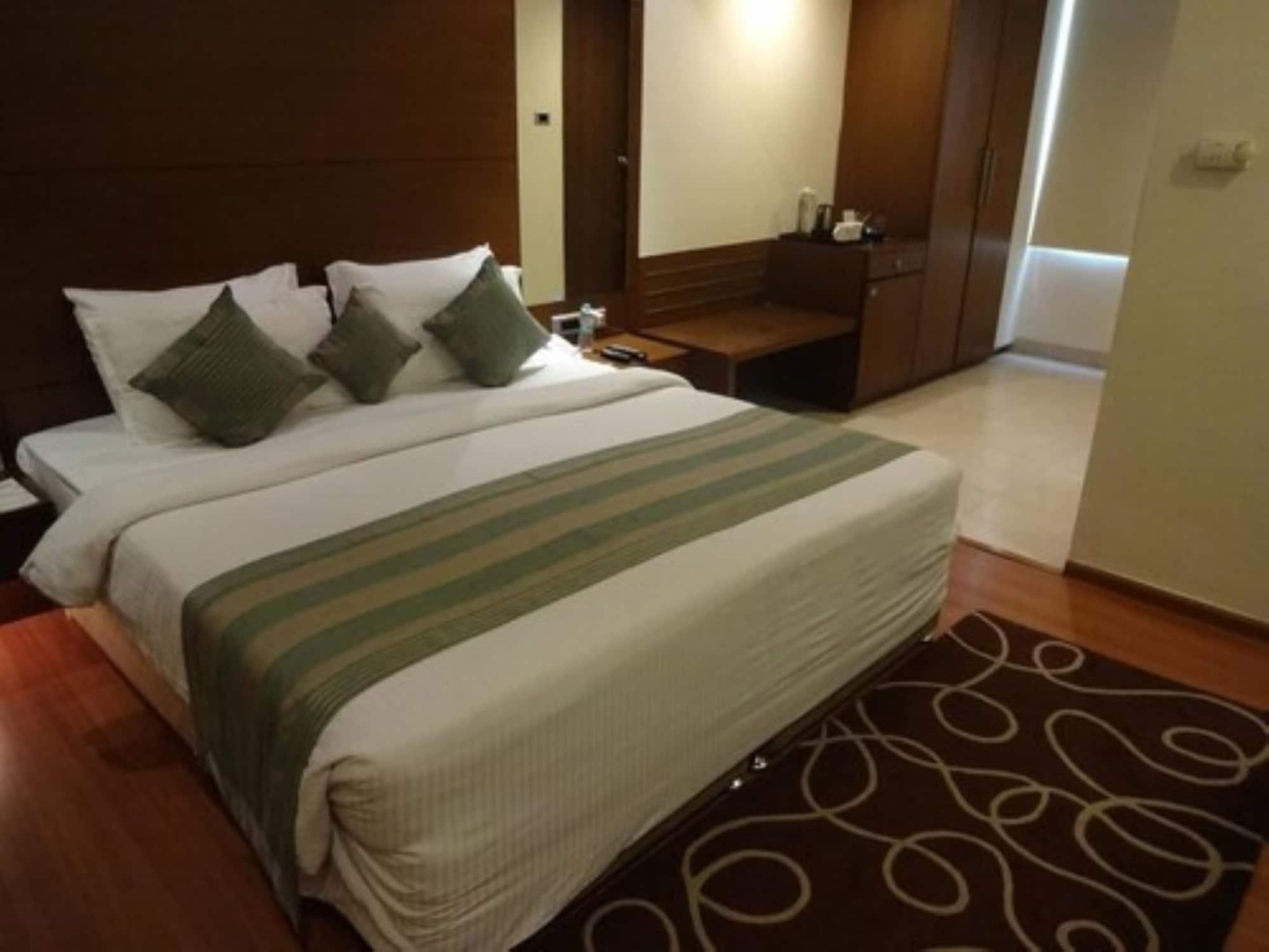 Minerva Grand Secunderabad Otel Haydarabad Dış mekan fotoğraf