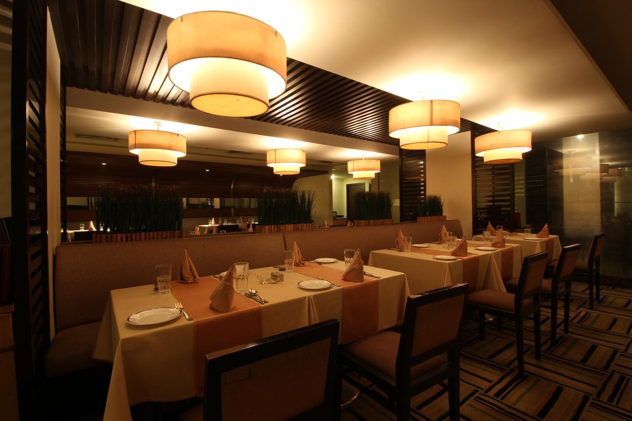 Minerva Grand Secunderabad Otel Haydarabad Dış mekan fotoğraf