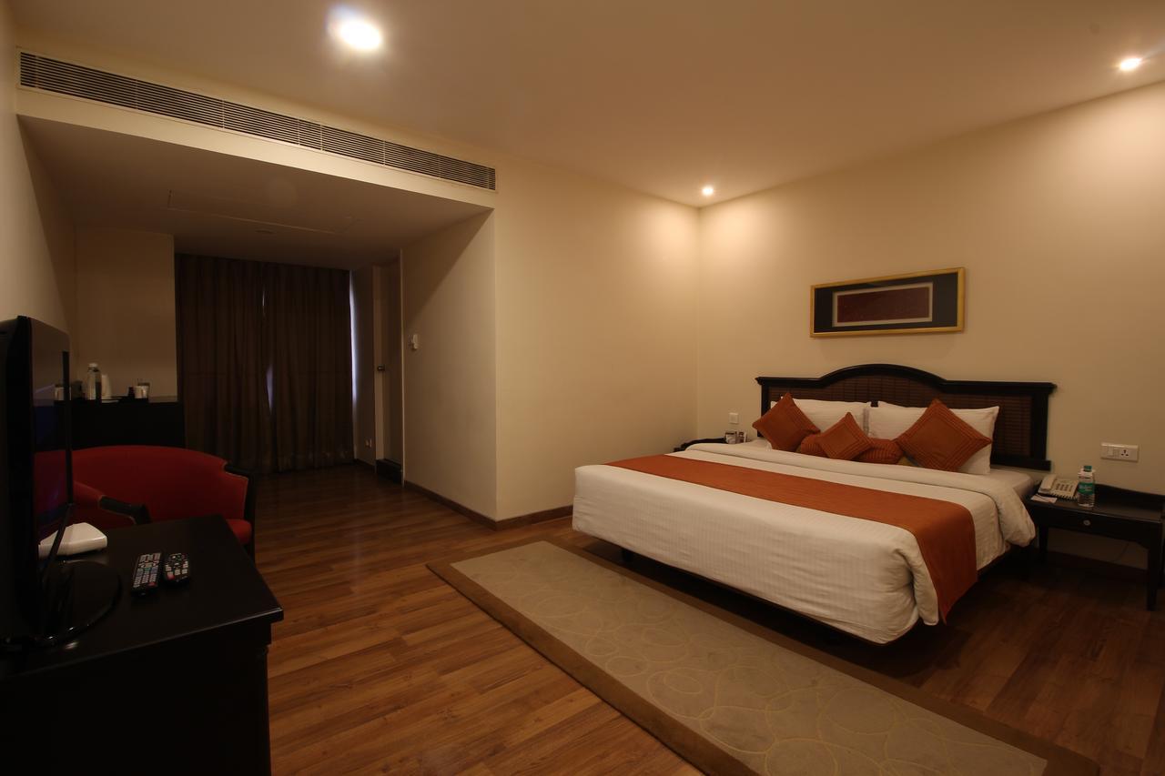Minerva Grand Secunderabad Otel Haydarabad Dış mekan fotoğraf